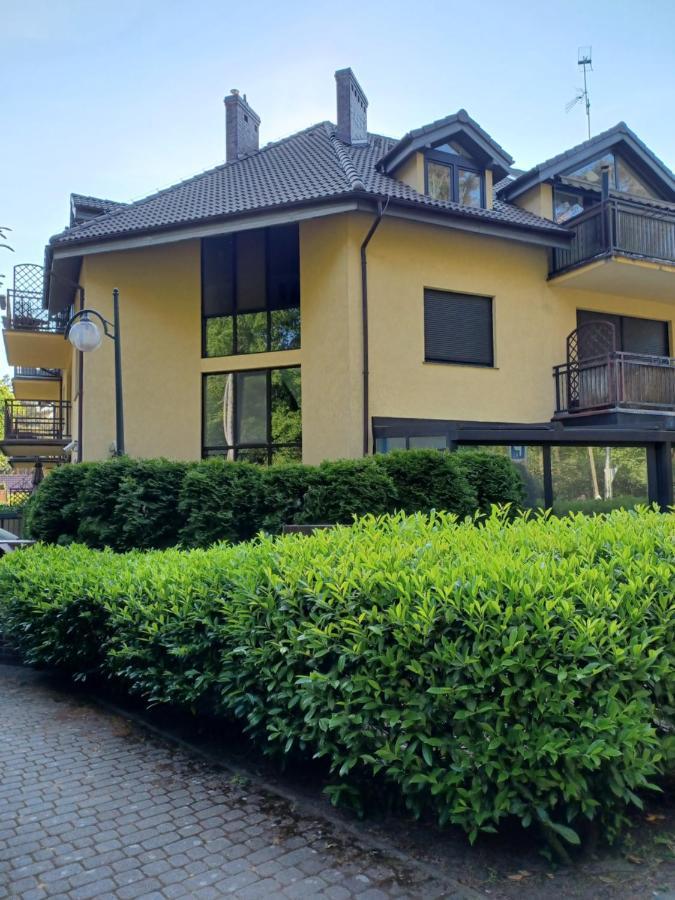 Apartament Blisko Plazy بوبيروفو المظهر الخارجي الصورة